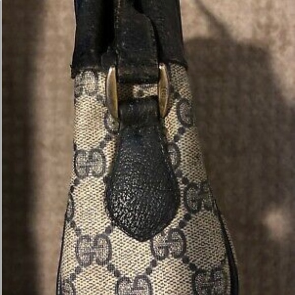 Authentic Hard to find GUCCI BAG
